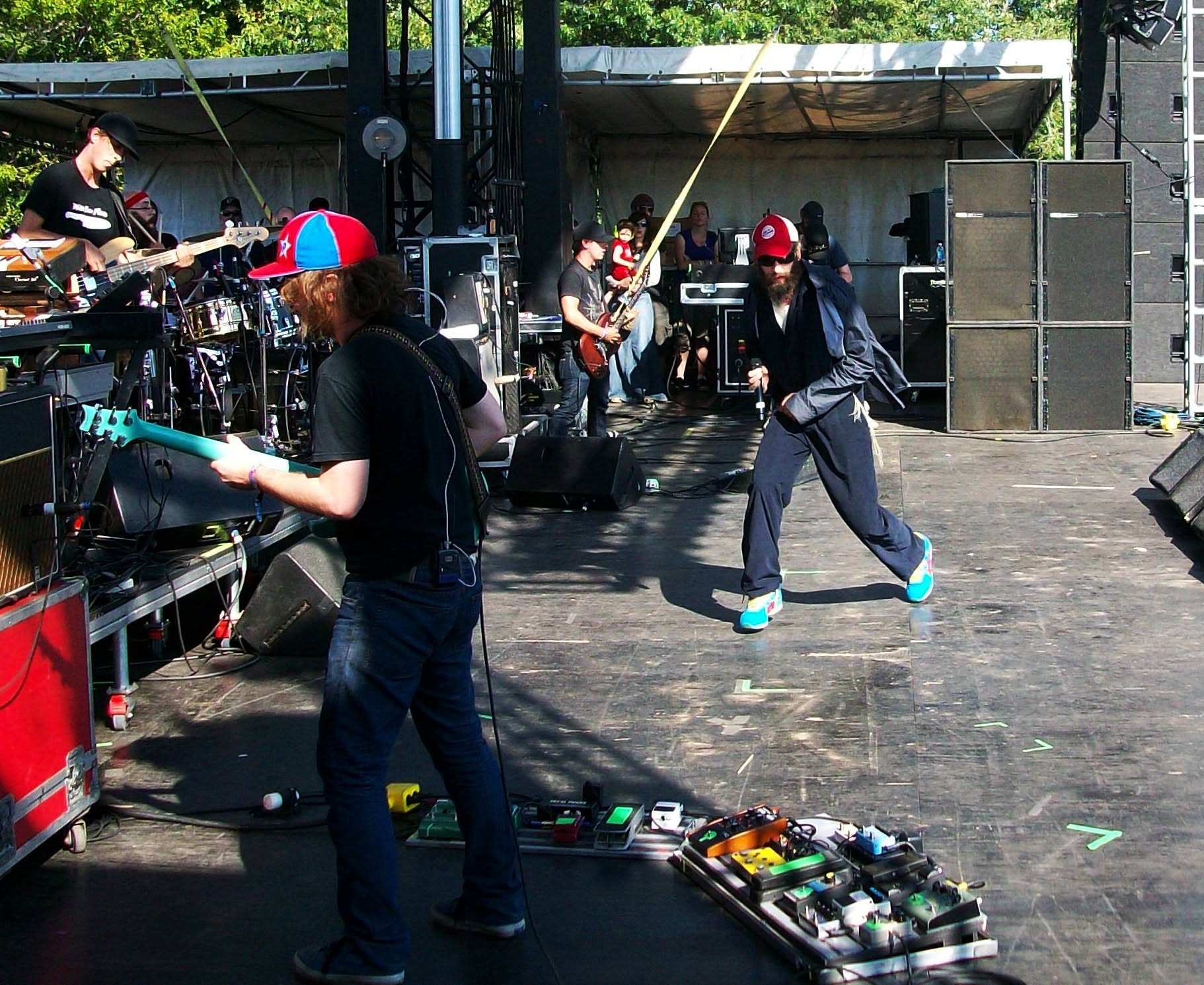 Matisyahu live, frame 7