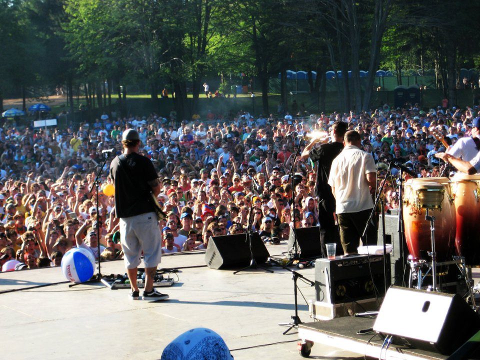 Slightly Stoopid live, frame 9
