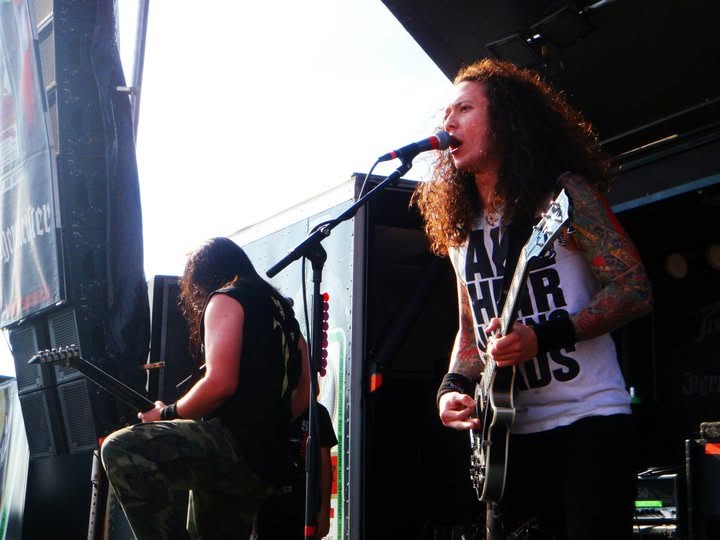 Trivium live, frame 4