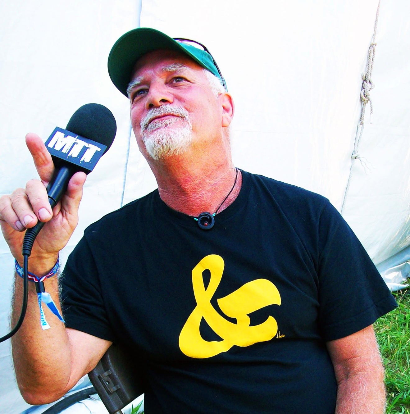 Bill Kreutzmann holding the Moe Train's Tracks mic